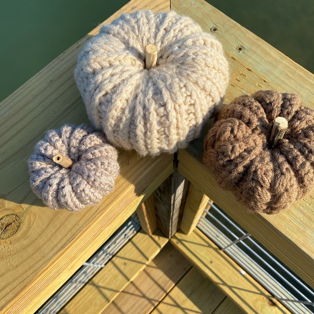 Crochet stacking pumpkin trio Neutral brown fall decor handmade one set - Picture 6 of 6
